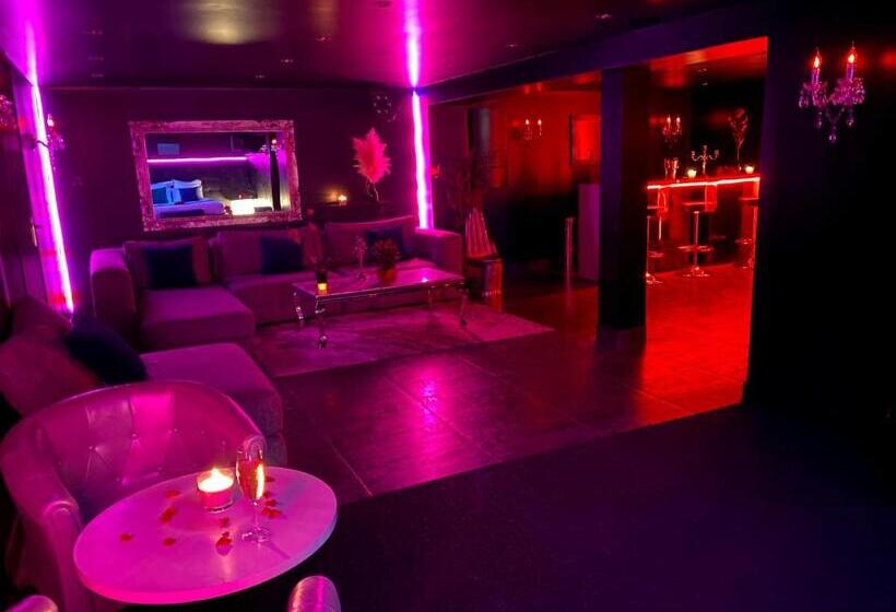 ペンション Suite Avec Piscine Privée