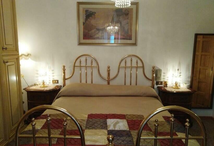 بنسيون Villa Cavaliere