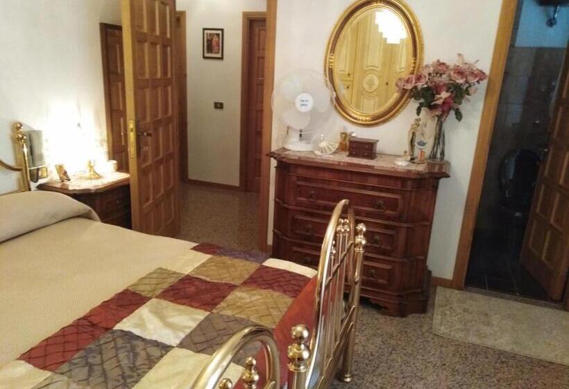 بنسيون Villa Cavaliere