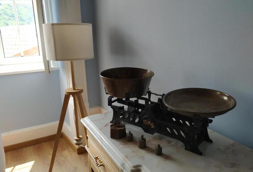 הוסטל Entresocalcos