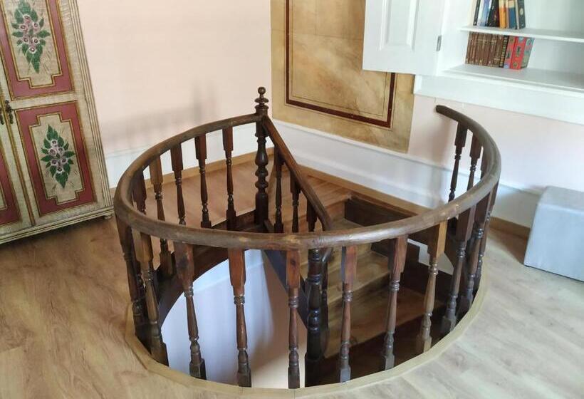 הוסטל Entresocalcos