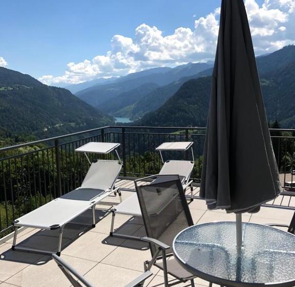 مبيت وإفطار B And B Nonna Rosa Vista Lagorai