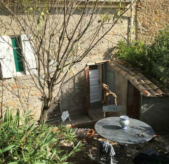 Bed and Breakfast Chez Tatie Ménie