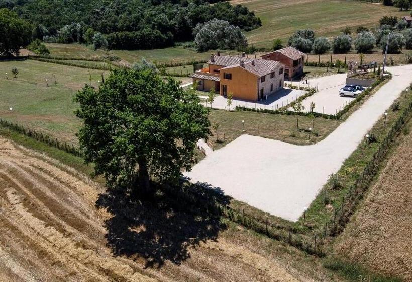 צימר Dolce Farnetta En Suite Spa & Yoga