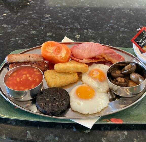 مبيت وإفطار The Kings Suite Oak Drive, Colwyn Bay Ll29 7yp First Floor