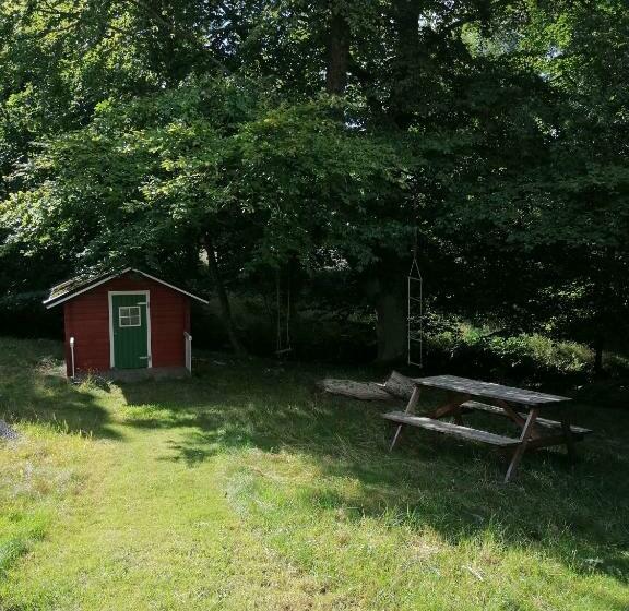 민박 Naturnära Charmigt Boende