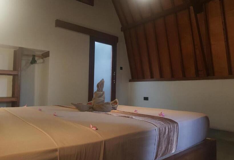 Nocleg ze śniadaniem Tropical Sunday Bungalow   Surf And Stay