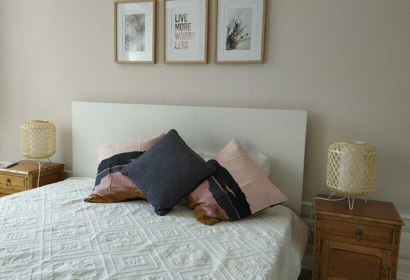 הוסטל Entresocalcos