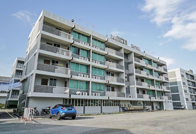 Отель Capital O 90490 Zaques