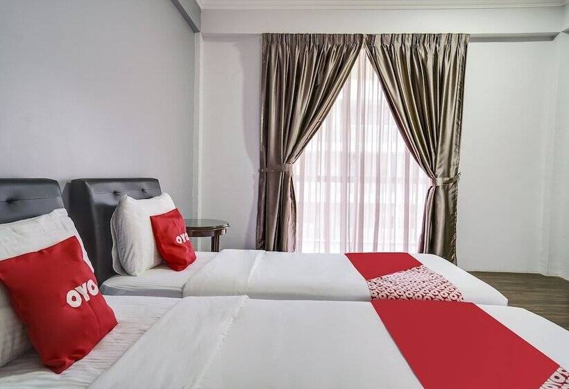 فندق Capital O 90490 Zaques