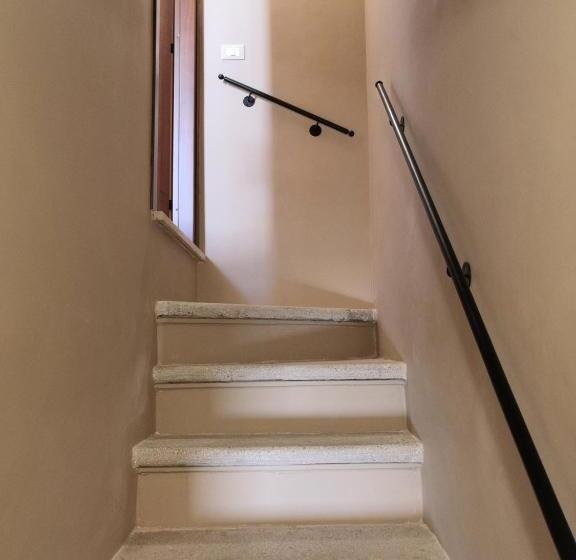 פנסיון Alla Piazza Vecchia