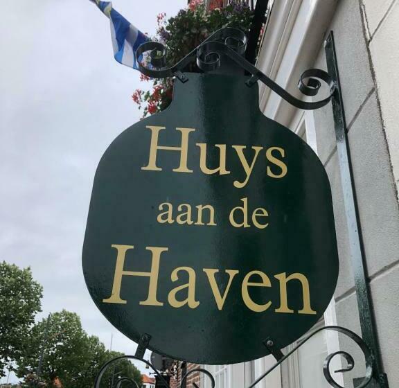 بنسيون Huys Aan De Haven