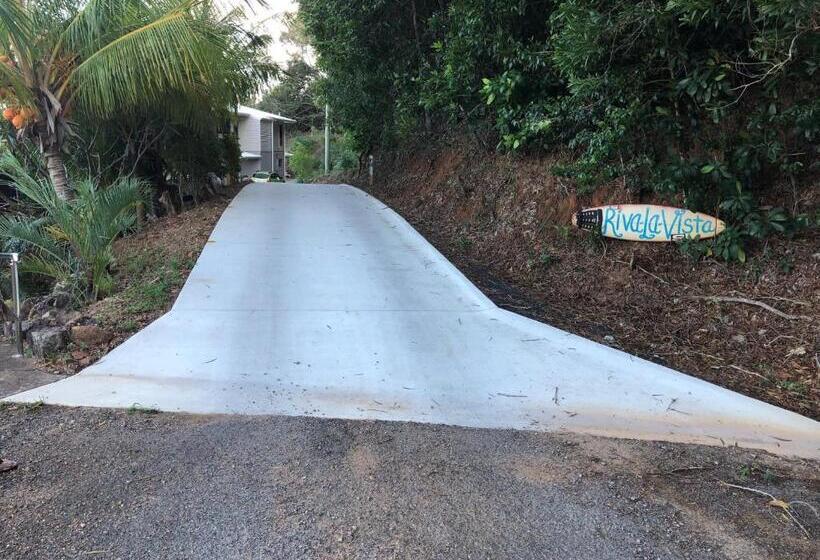 پانسیون Riva La Vista Cooktown