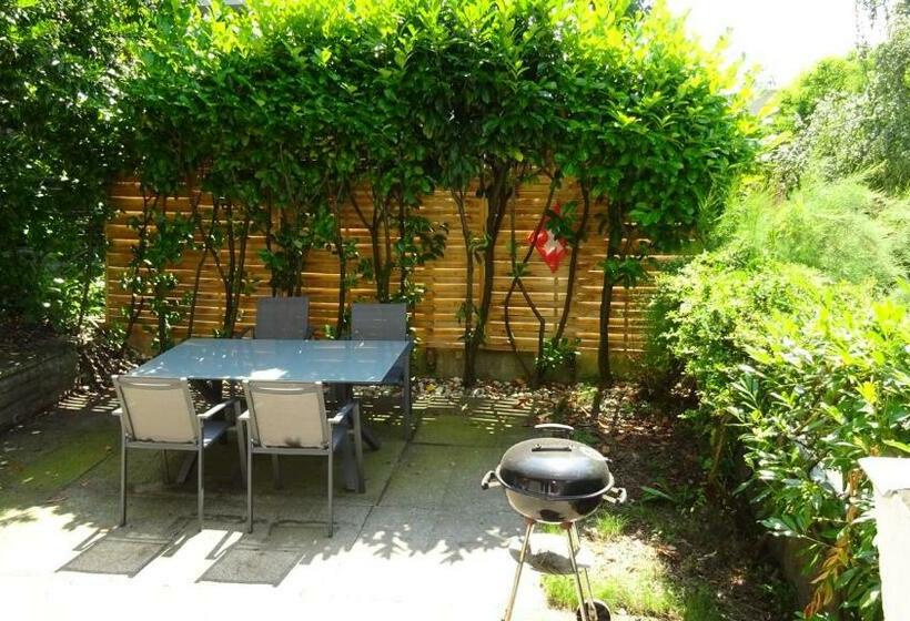 بنسيون Terrace Zug Guest Bedroom Or Apartment  Gästezimmer Oder Ganze Wohnung