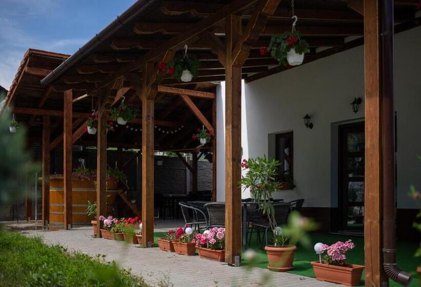 פנסיון Vilafrancisca10