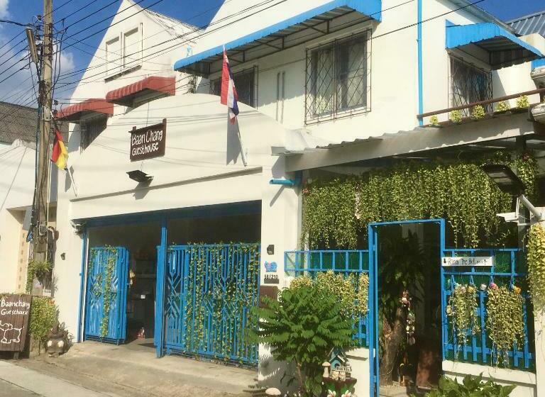Общежитие Baan Chang Guesthouse