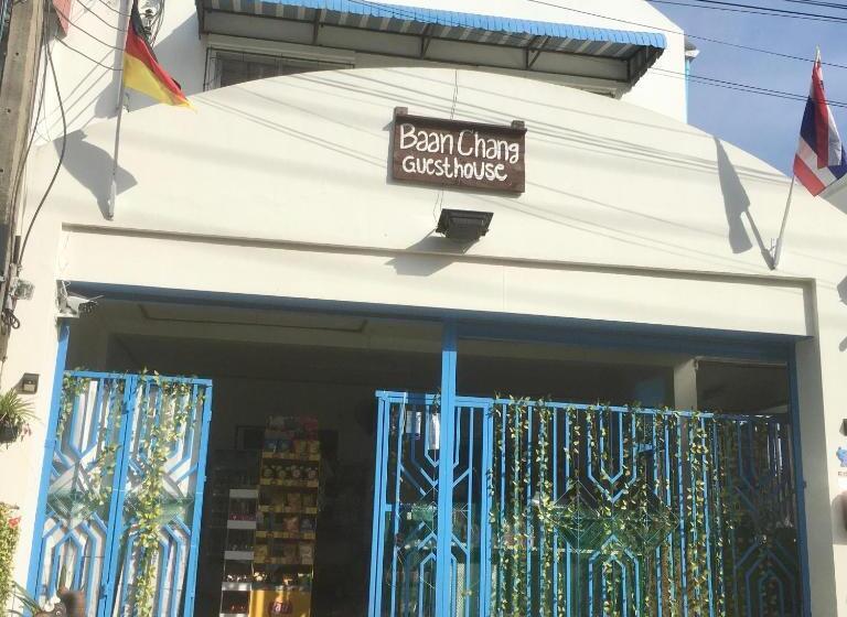 Общежитие Baan Chang Guesthouse