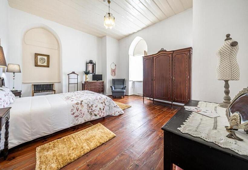 Общежитие Dona Amélia