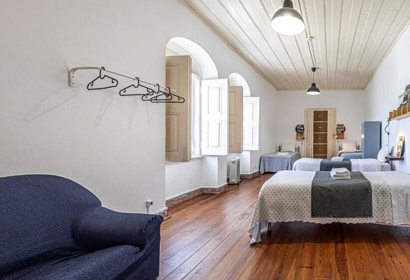 Общежитие Dona Amélia