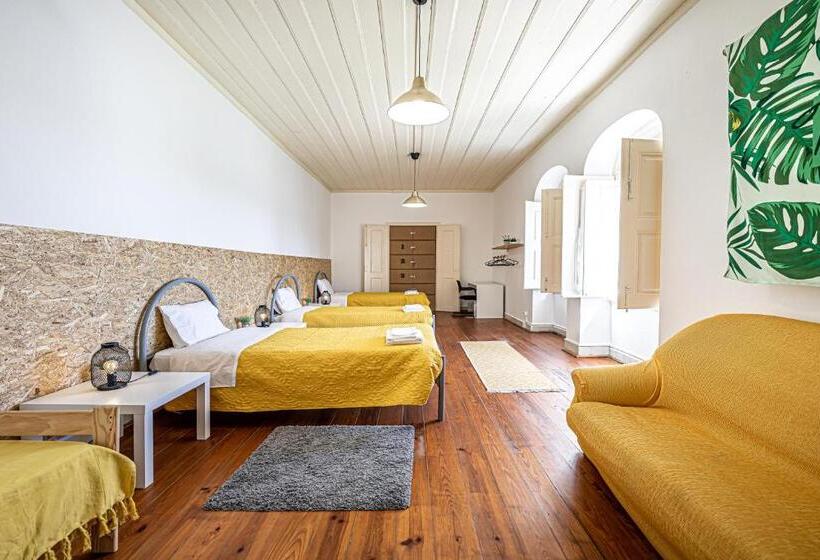 فندق صغير Dona Amélia