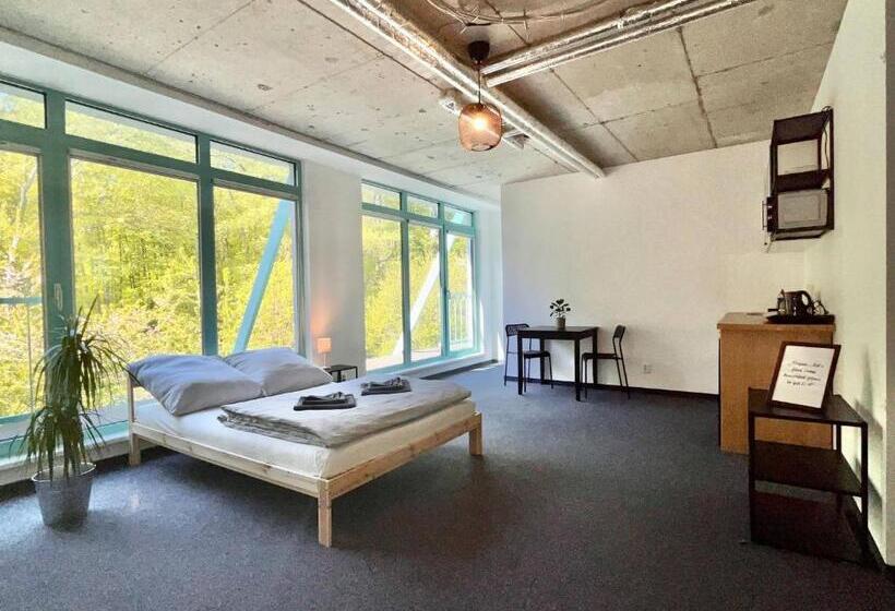 ユースホステル Project Bay   Workation / Coworking