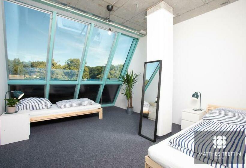 ユースホステル Project Bay   Workation / Coworking