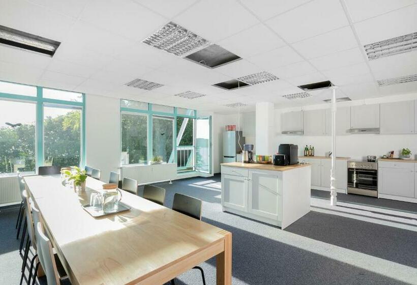 ユースホステル Project Bay   Workation / Coworking