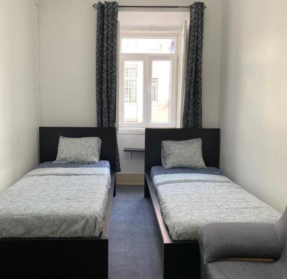 هاستل Sri Indo Guest House