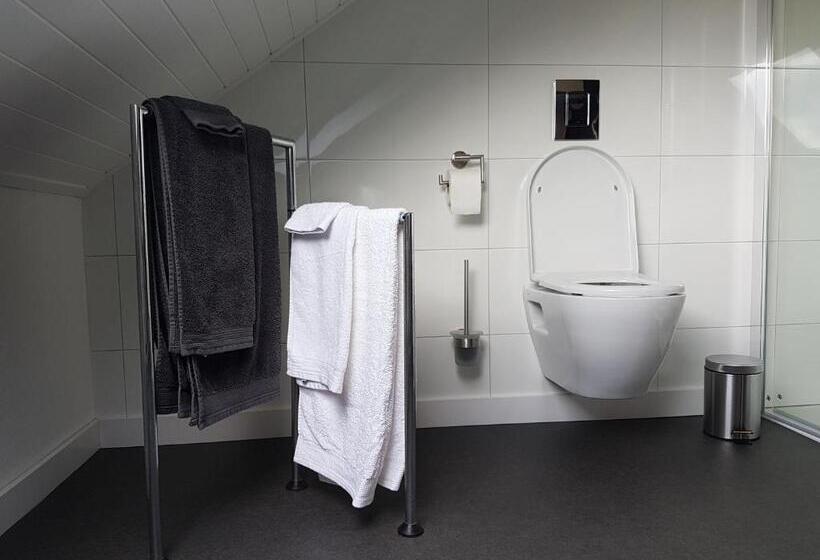 تختخواب و صبحانه Anno 1919