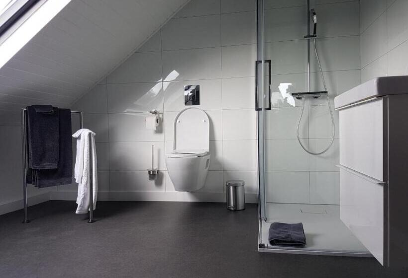 تختخواب و صبحانه Anno 1919