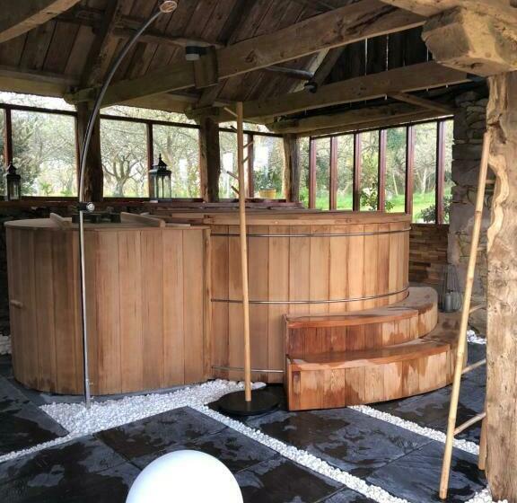 Bed and Breakfast Demeure Du Porzou, Chambres D Hôtes De Charme Dans Demeure D Exception, Parc Paysager, Spa, Massages