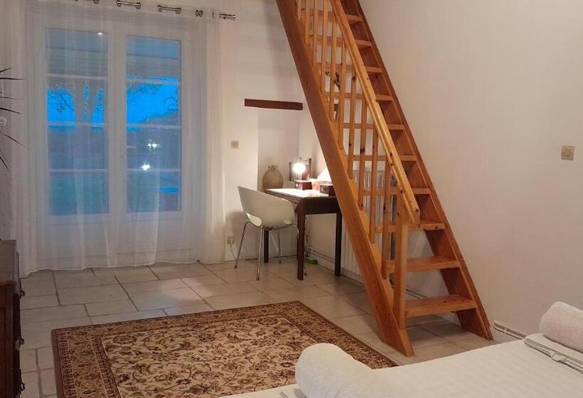 住宿加早餐 Domaine De Pelouaille Chambre D Hôtes