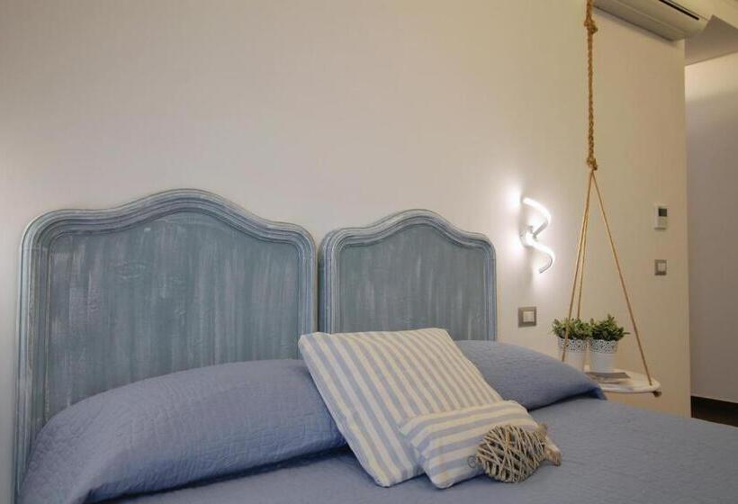 تختخواب و صبحانه Il Rosale A Celle Ligure