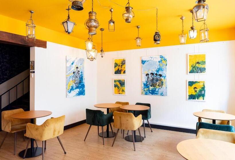 تختخواب و صبحانه La Maison D Yport