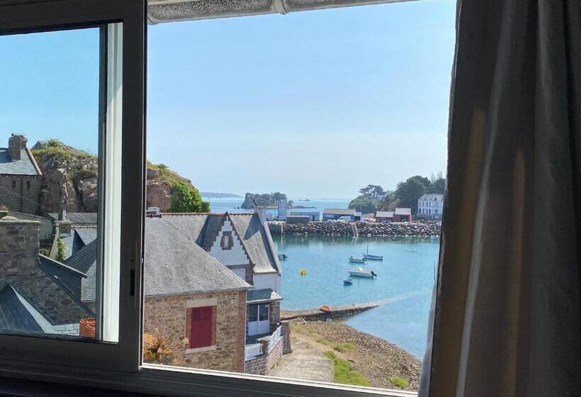 Bed and Breakfast La Maison Du Grand Rocher