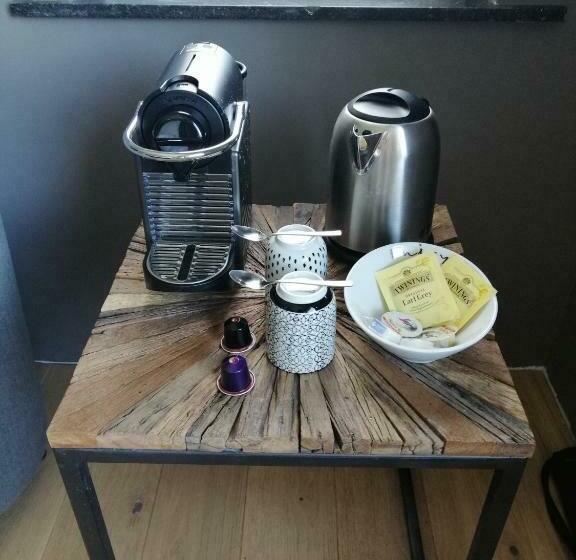 ベッドアンドブレックファースト La Roseraie