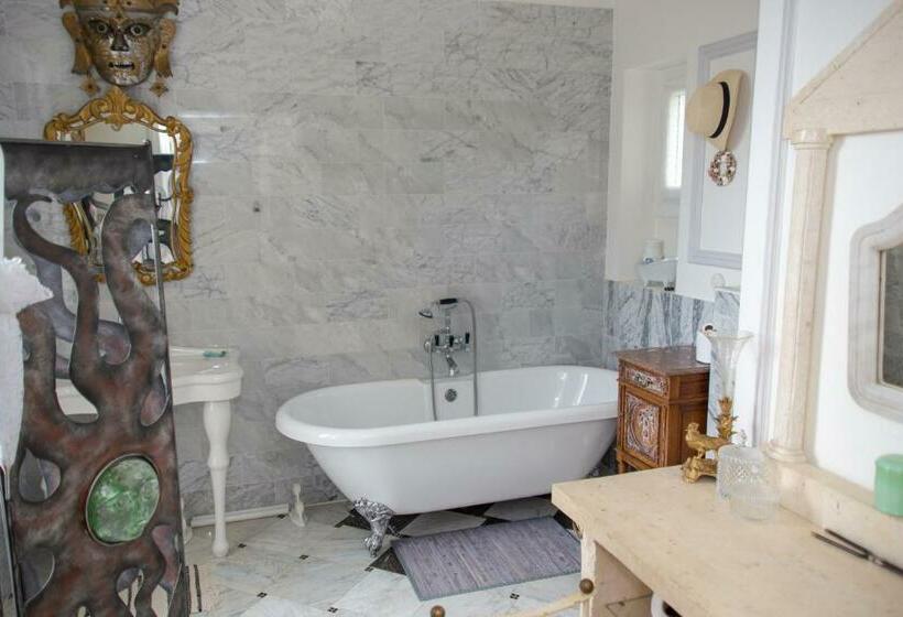 ベッドアンドブレックファースト Le Madrigal