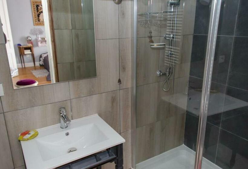 ベッドアンドブレックファースト Le Madrigal