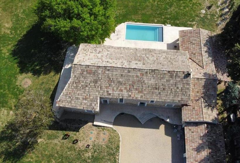 צימר Mas Des Fugueyrolles