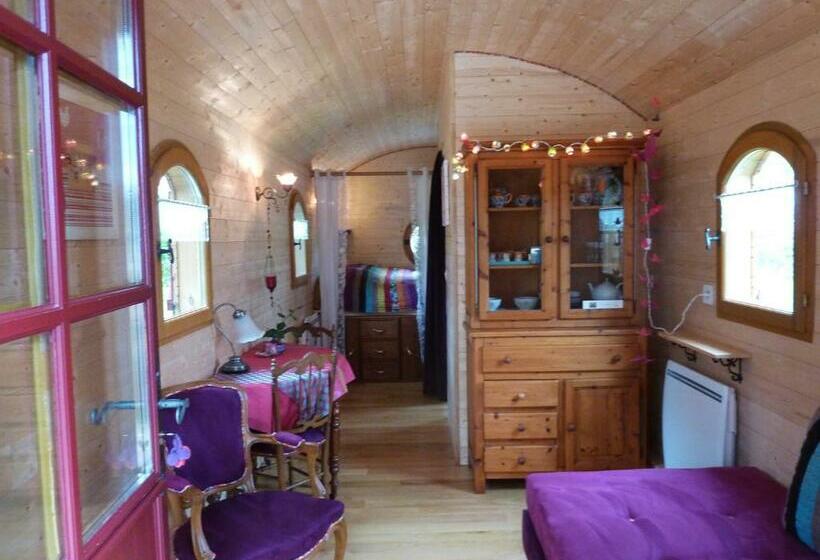 ベッドアンドブレックファースト Roulotte Le Temps De Rever