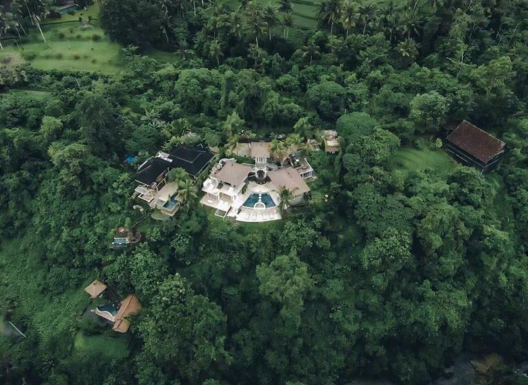 تختخواب و صبحانه Villa Cella Bella Ubud
