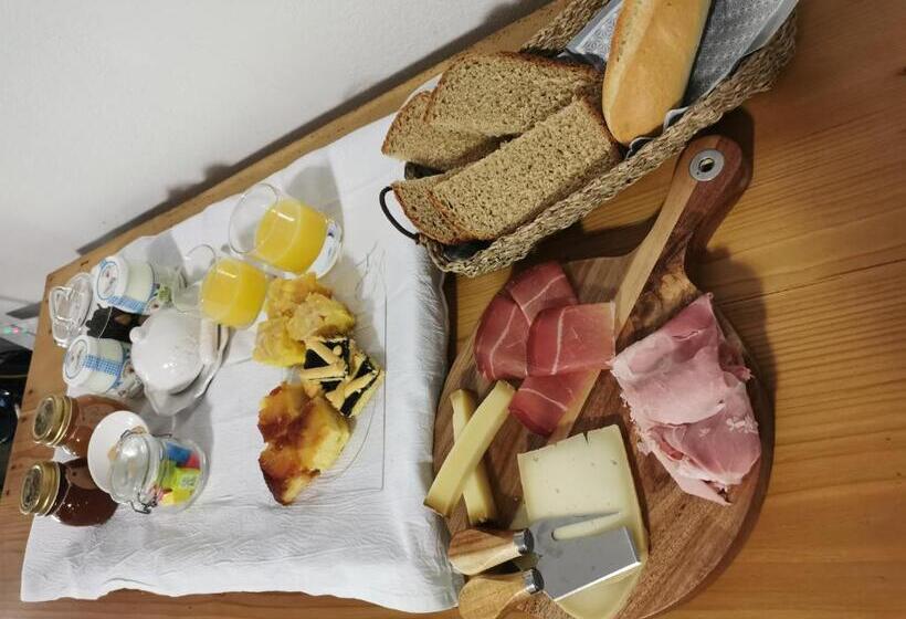 Bed & Breakfast Sentiero 54