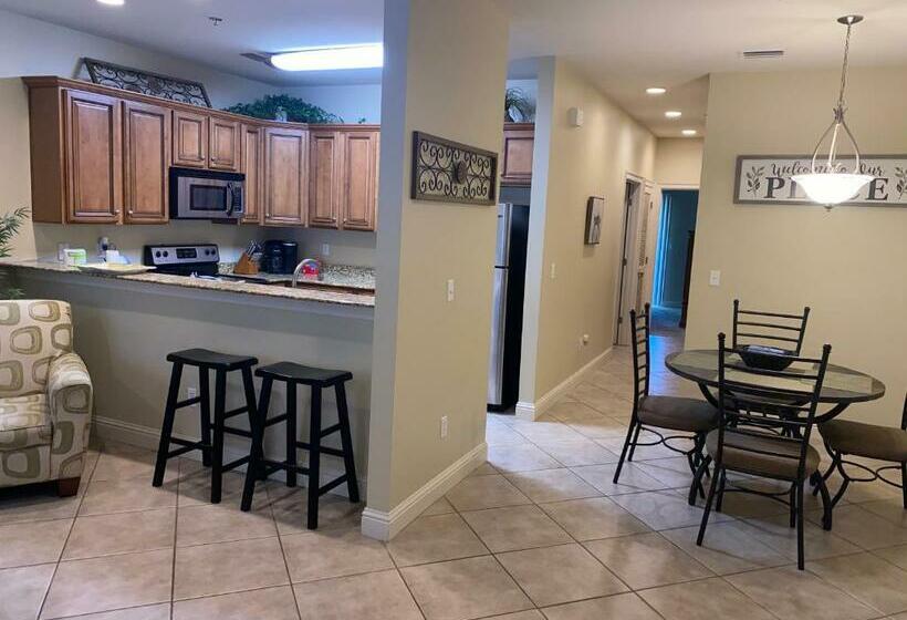 Condo W Pool Near Beaches, Dining, Shopping, Etc