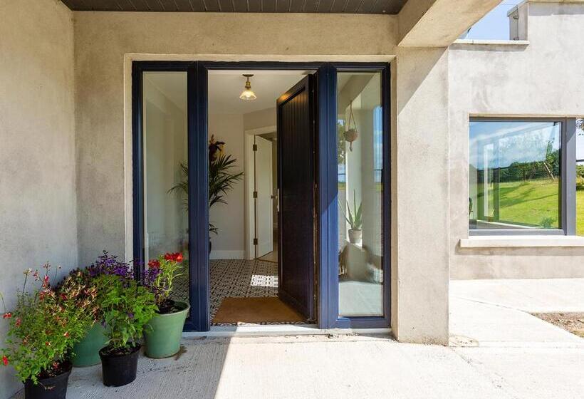 Coolcormack Stud B&b