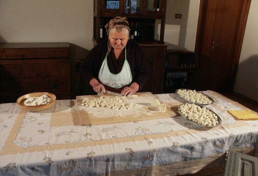 فندق Agriturismo L Oasi