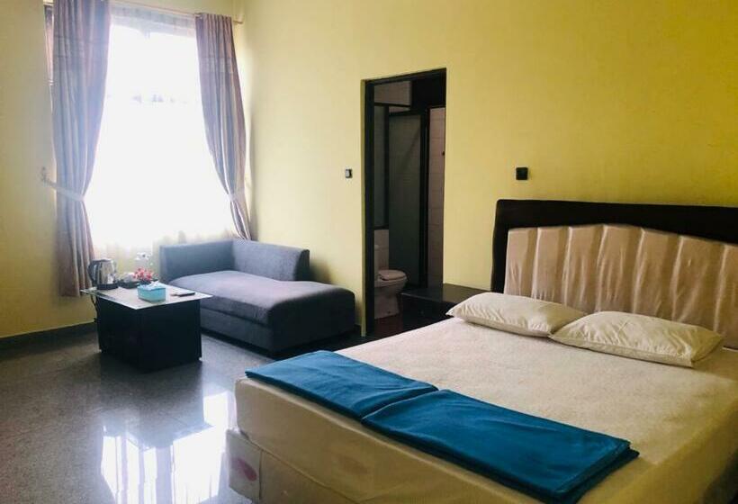 Bria Hotel & Convention