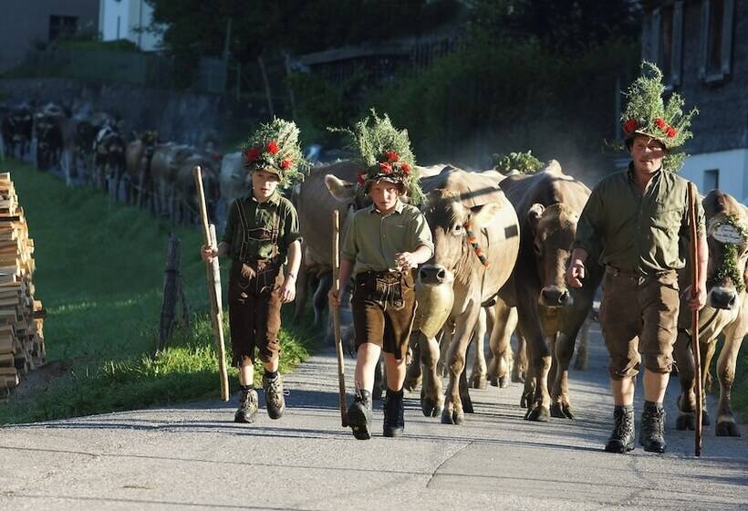فندق Fuchsegg Eco Lodge