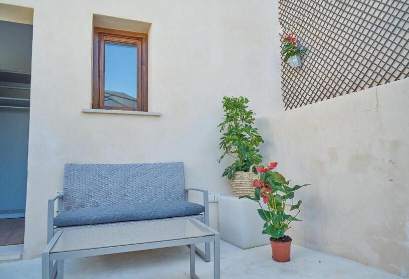 בית מלון כפרי Vila Alaró Ti