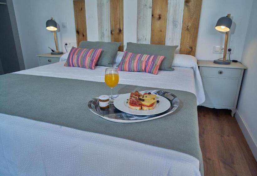 בית מלון כפרי Vila Alaró Ti