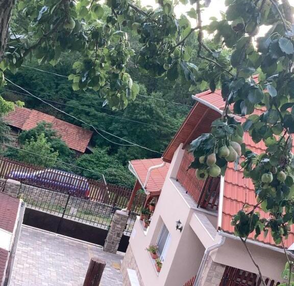 펜션 Bé La 2 Vendégház